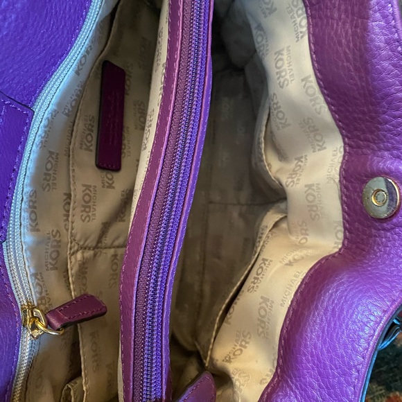 Michael Kors Purple Top handle 3 compartment tote - Picture 5 of 16